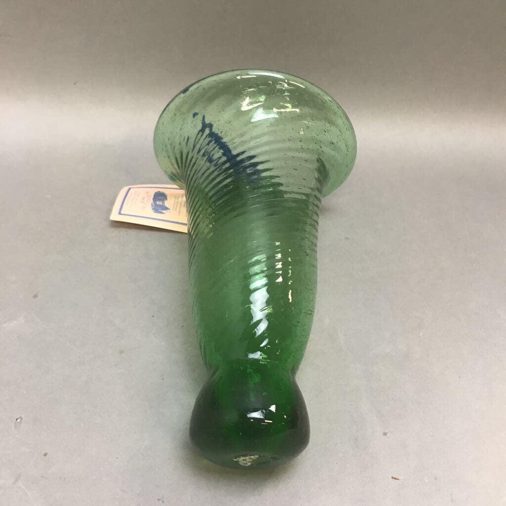 Green Glass Wall Pocket (8.5