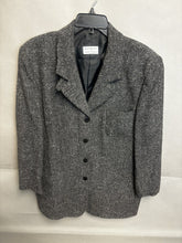 Load image into Gallery viewer, Size 16 Mark Shale Sports Blazer
