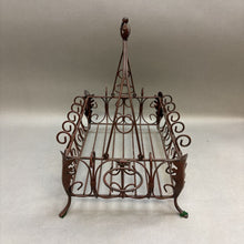 Load image into Gallery viewer, Handled Footed Metal Basket (13&quot; x 10&quot; x 5.5&quot;)
