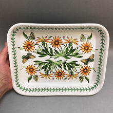 Load image into Gallery viewer, Portmeirion Botanic Garden African Daisy Lasagna Dish (9.5x12.5)
