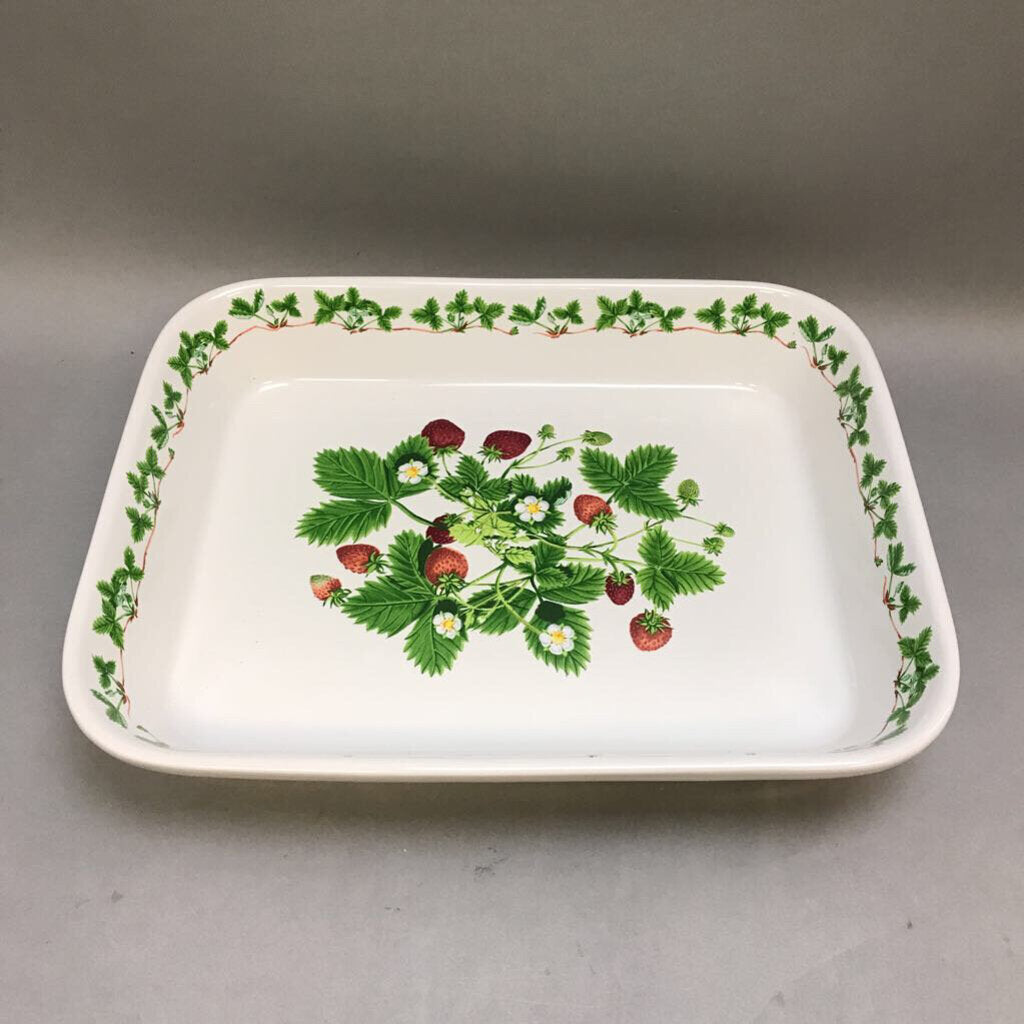 Portmeirion Pottery Summer Strawberries Baking Dish / Lasagna Dish (~12.5x9.75)