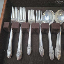 Load image into Gallery viewer, Rogers Bros. Silverplate Flatware Set, &quot;First Love&quot; (79pc, Service for 12)
