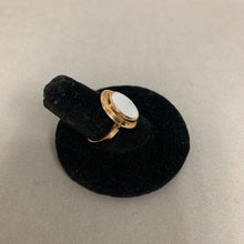 Load image into Gallery viewer, 14K Rose Gold Opal Ring sz 5.5 (3.1g)
