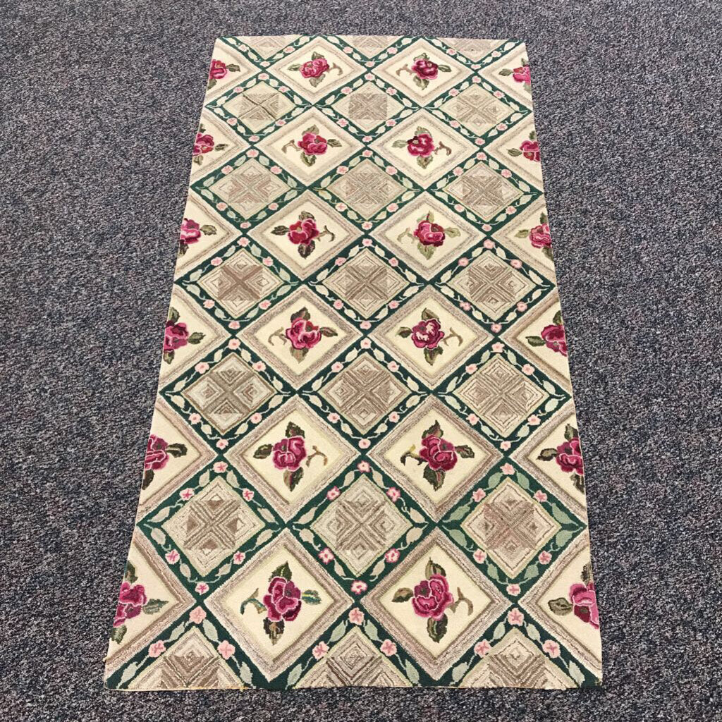 Beige & Green Geometric Floral Hooked Accent Rug (~64x32)