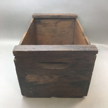 Load image into Gallery viewer, Vintage Campbell Soup Wooden Crate, Chicago (10x20x12)
