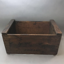 Load image into Gallery viewer, Vintage Campbell Soup Wooden Crate, Chicago (10x20x12)
