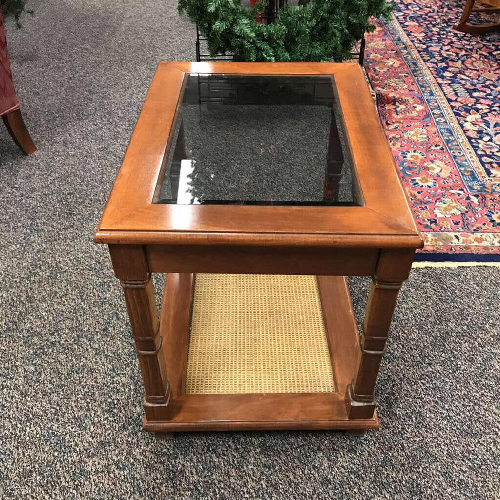 End Table (21x18x24)