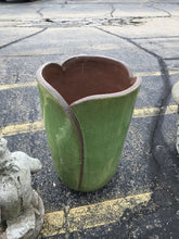 Load image into Gallery viewer, Green Planter Pot (26x18x18)
