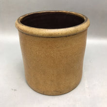 Load image into Gallery viewer, Carmel Stoneware Crock (8x8)
