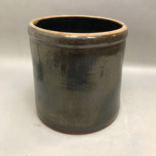 Load image into Gallery viewer, Brown Stoneware Crock (10x9)
