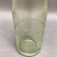 Load image into Gallery viewer, Peru Bottling Works Peru ILL 7 Oz Bottle (7.75&quot; Tall)
