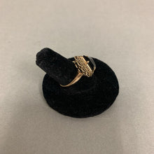 Load image into Gallery viewer, 14K Gold Onyx Ring sz 5.5 (5.3g)
