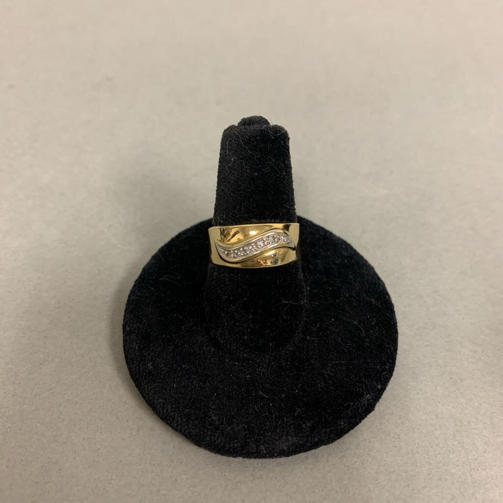 18K Gold Diamond Ring sz 5.5 (2.7g)