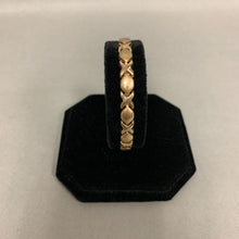 Load image into Gallery viewer, 10K Gold XO Link 7&quot; Bracelet (4.1g)
