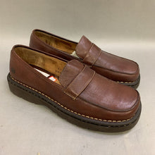 Load image into Gallery viewer, Born Brown Leather Tuscany Loafer Shoes (sz 9)
