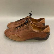 Load image into Gallery viewer, Paul Green Munchen Brown Leather Laced Flats (sz 9.5)
