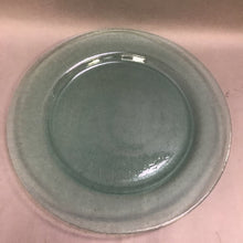 Load image into Gallery viewer, Round Textured Glass Platter (14&quot;)
