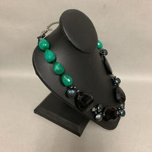 Load image into Gallery viewer, Onyx Green Agate Freshwater Pearl Bead Necklace (22&quot;)
