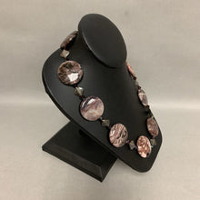 Load image into Gallery viewer, Agate Plum Crystal Silver Bead Necklace (20")
