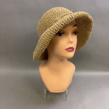 Load image into Gallery viewer, Eddie Bauer Tan Straw Hat Size OS
