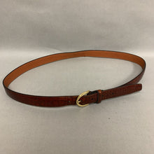 Load image into Gallery viewer, Vintage Brown Croc Leather Belt (45&quot;)
