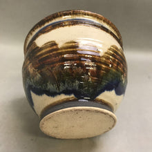 Load image into Gallery viewer, Glazed Potery Planter Pot (5&quot; x 6&quot;)
