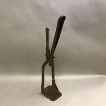 Load image into Gallery viewer, Vintage Bottle Topper (21&quot; Tall)
