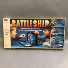 Load image into Gallery viewer, MIlton Bradley Battleship Family Game #4730 (9.5x19)
