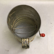 Load image into Gallery viewer, Vintage Bromwell&#39;s Measuring Sifter 5-Cup
