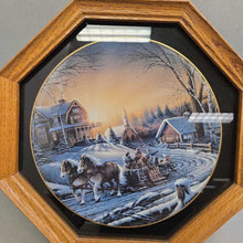 Load image into Gallery viewer, Terry Redlin Collector&#39;s Plate - &quot;Pleasures of Winter&quot; (13x13)
