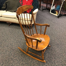 Load image into Gallery viewer, Rocking Chair (24x41x22)
