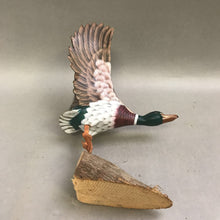 Load image into Gallery viewer, Wood Carved Mallard Duck Figurine (8&quot;)
