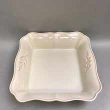 Load image into Gallery viewer, Crate &amp; Barrel Arenito Village Cream Baking Serving Dish Oven to Table (10x10)
