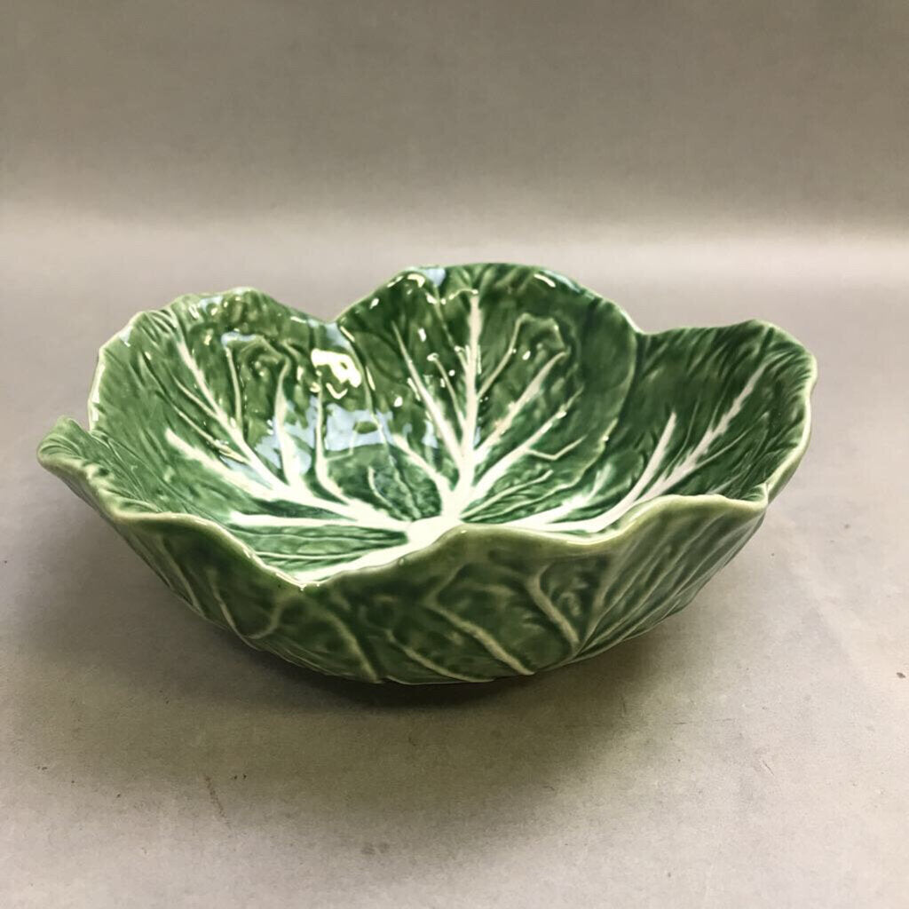 Bordallo Pinheiro Cabbage Leaf Bowl (~2.25x6.75)