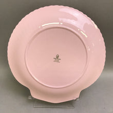 Load image into Gallery viewer, Wedgwood Nautilus Collection Alpine Pink Shell Luncheon Plate (9&quot;)
