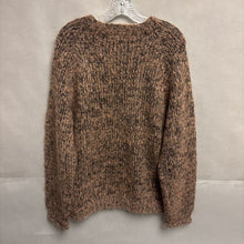 Load image into Gallery viewer, Susan Duncan Hand Knit Brown Sweater Size XL
