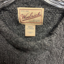 Load image into Gallery viewer, Woolrich Wool Charcoal Heather Sweater Size XL
