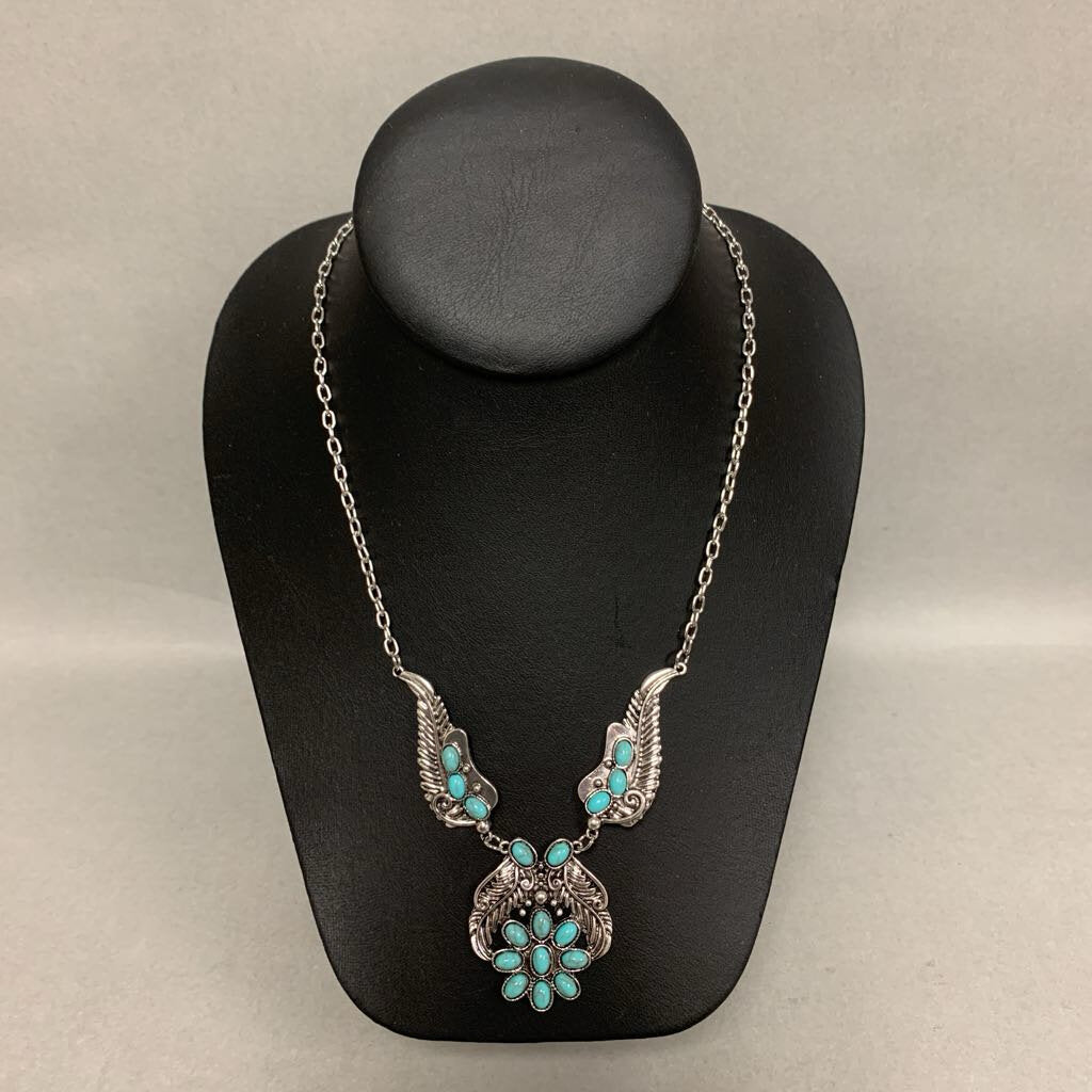 Mooncalf Handmade Faux Turquoise Feather Blossom Necklace (21