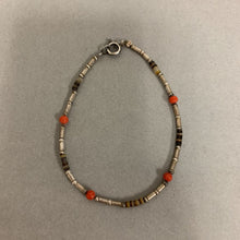 Load image into Gallery viewer, Sterling Coral Horn Bead Bracelet (7.5&quot;)
