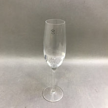 Load image into Gallery viewer, Tiffany&amp;Co Crystal Clear Champagne Glass (10&quot;)
