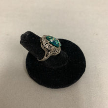 Load image into Gallery viewer, Vintage Sterling Dichroic Glass Filigree Ring sz 4
