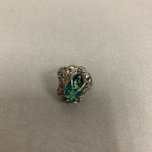 Load image into Gallery viewer, Vintage Sterling Dichroic Glass Filigree Ring sz 4
