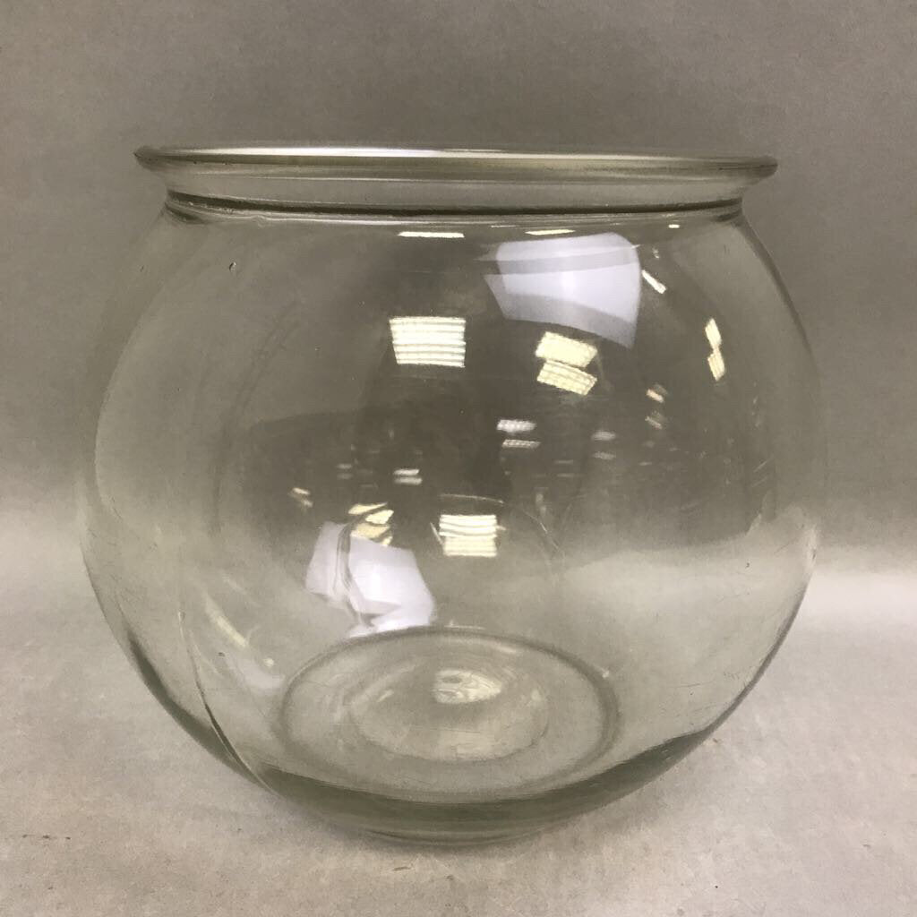 Vintage Glass Fish Bowl (8x7)