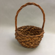 Load image into Gallery viewer, Straw Handled Basket (16&quot;)
