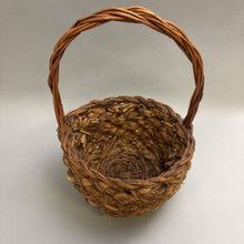 Load image into Gallery viewer, Straw Handled Basket (16&quot;)
