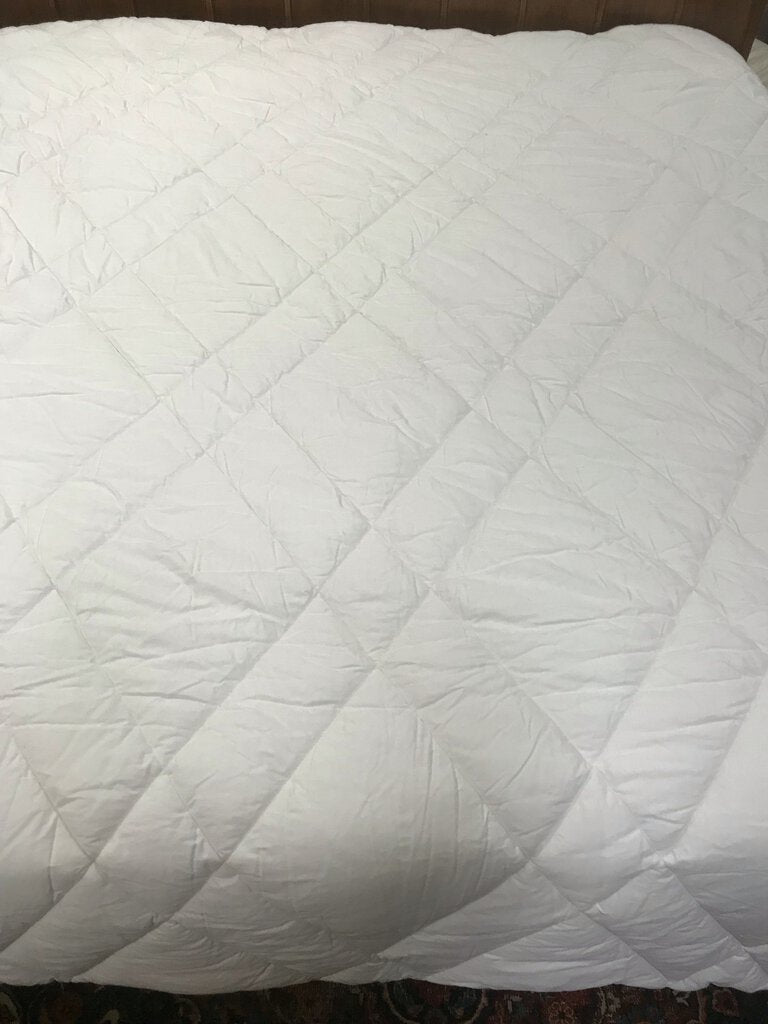 Martha Stewart Collection King White Comforter
