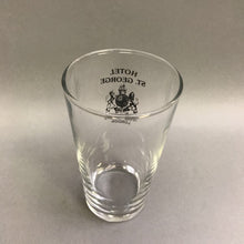 Load image into Gallery viewer, Hotel St. George 12 Bishops Gate London Glass
