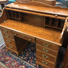 Load image into Gallery viewer, Rolltop Desk (44x50x22)

