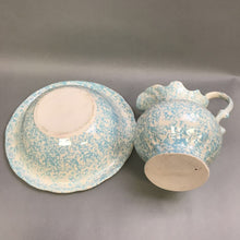 Load image into Gallery viewer, Vintage Blue Spongeware Basin &amp; Bowl Set (10&quot;)
