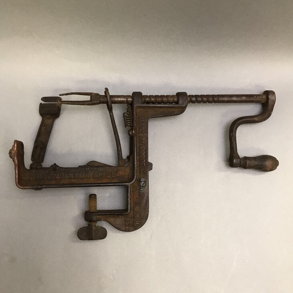 Antique Goodell Co. White Mountain Apple Peeler (6x11)